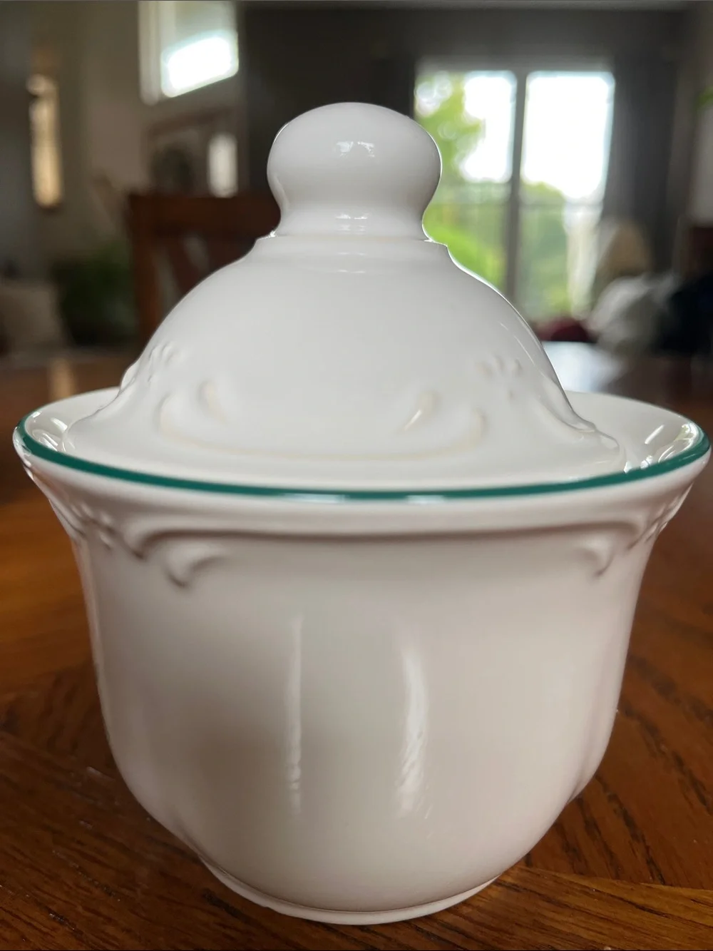 Pfaltzgraff Winterberry Creamer and Sugar Bowl Set with Lid